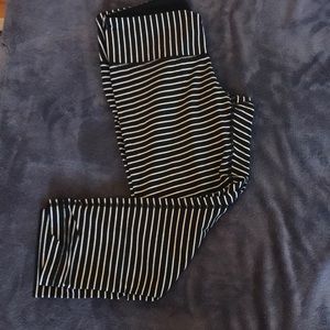 Lululemon striped cropped leggings